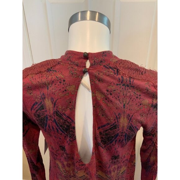 Free People Burgundy Mock Neck Shirt W/ Draped Front & V-Neck Back, Size XS - Picture 6 of 7